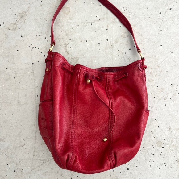 Slouchy Buttery Soft Genuine Leather Hobo Bucket Bag - Picture 2 of 11